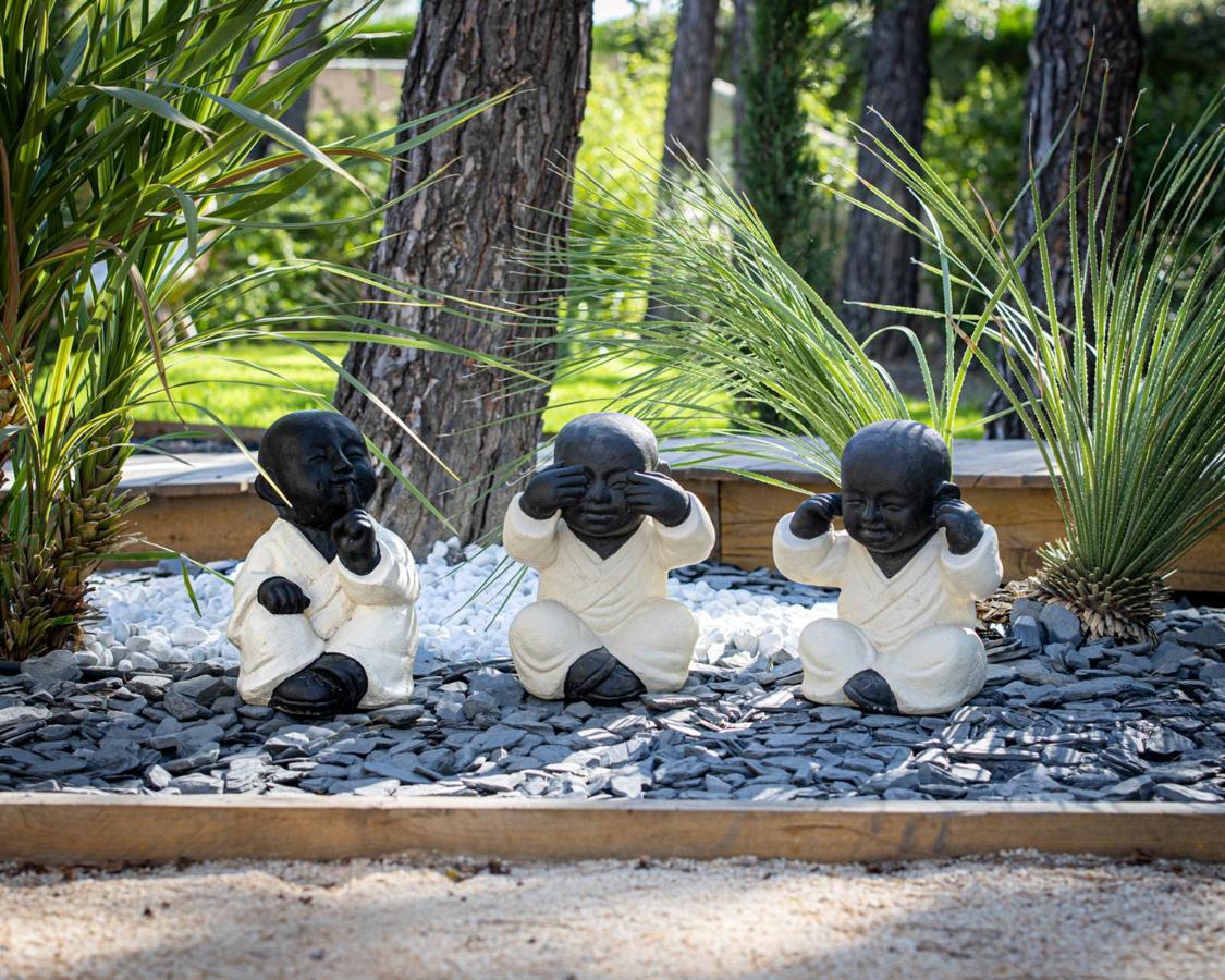 Les Lodges Taizen, Sejour Spa- Sans Enfants Saint-Cannat Exterior photo